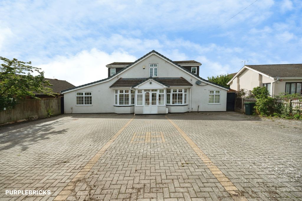 Property photo 1 of 30