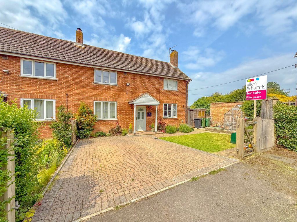 Property photo 2 of 17
