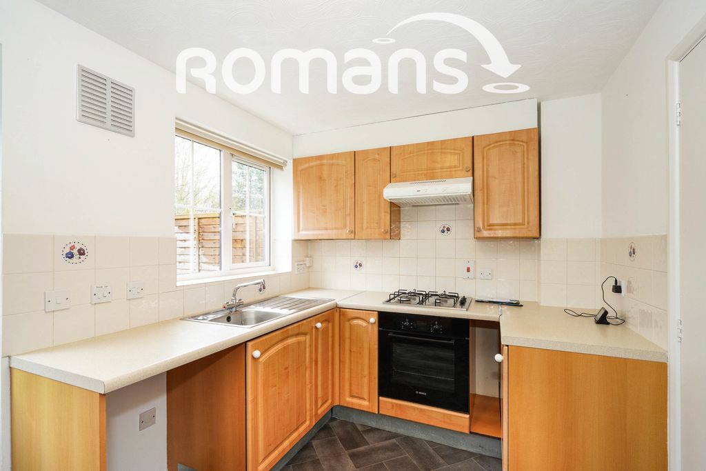 Property photo 3 of 10 3