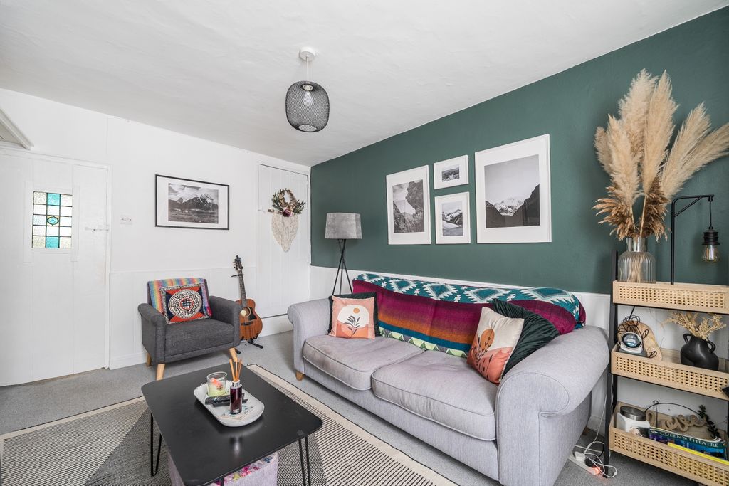 Property photo 2 of 17 1371507-19-6914A8Dae7B55