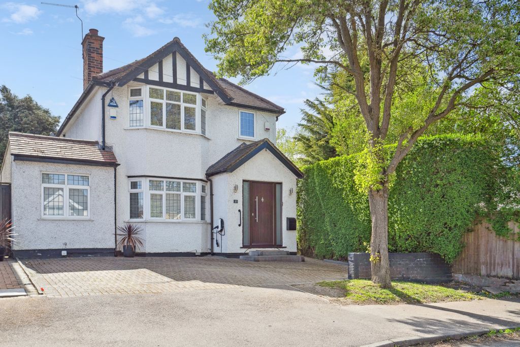 Property photo 1 of 17