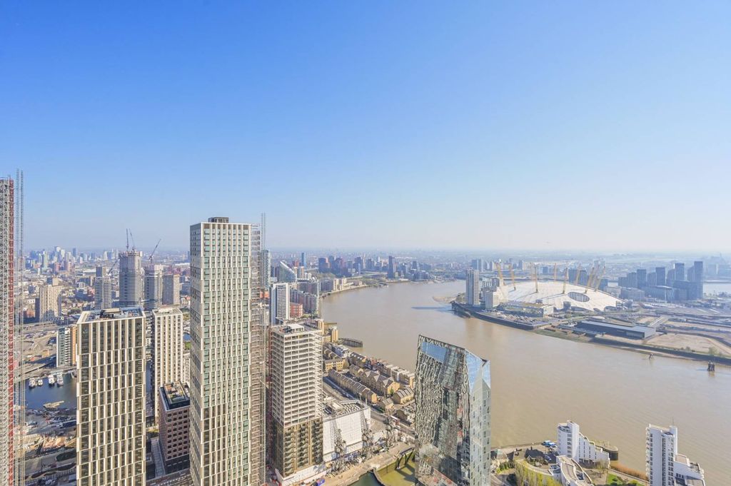 Property photo 3 of 27