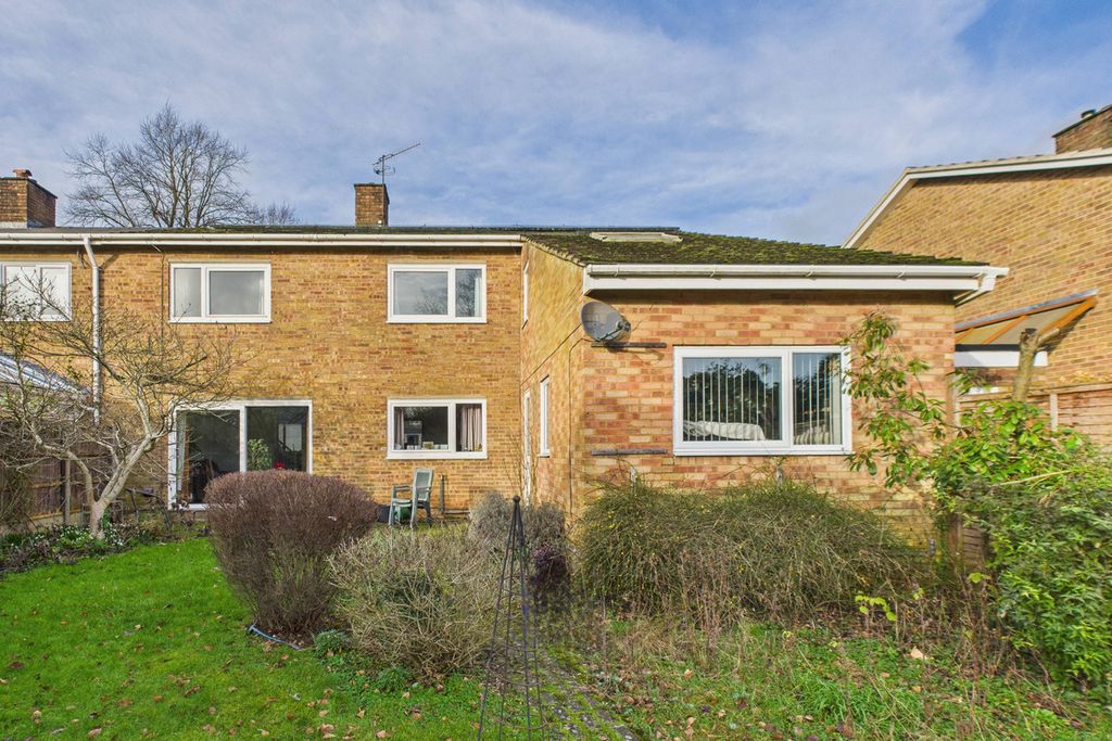 Property photo 2 of 17