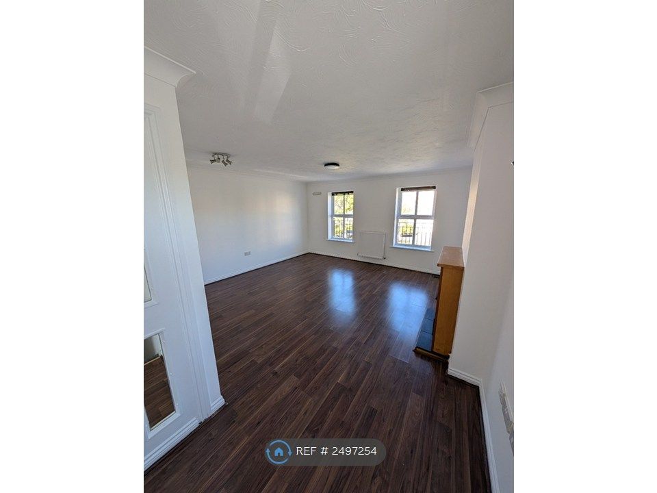 Property photo 3 of 5