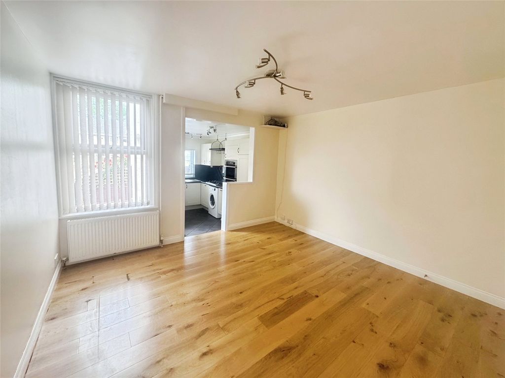 Property photo 3 of 12 Dining Room