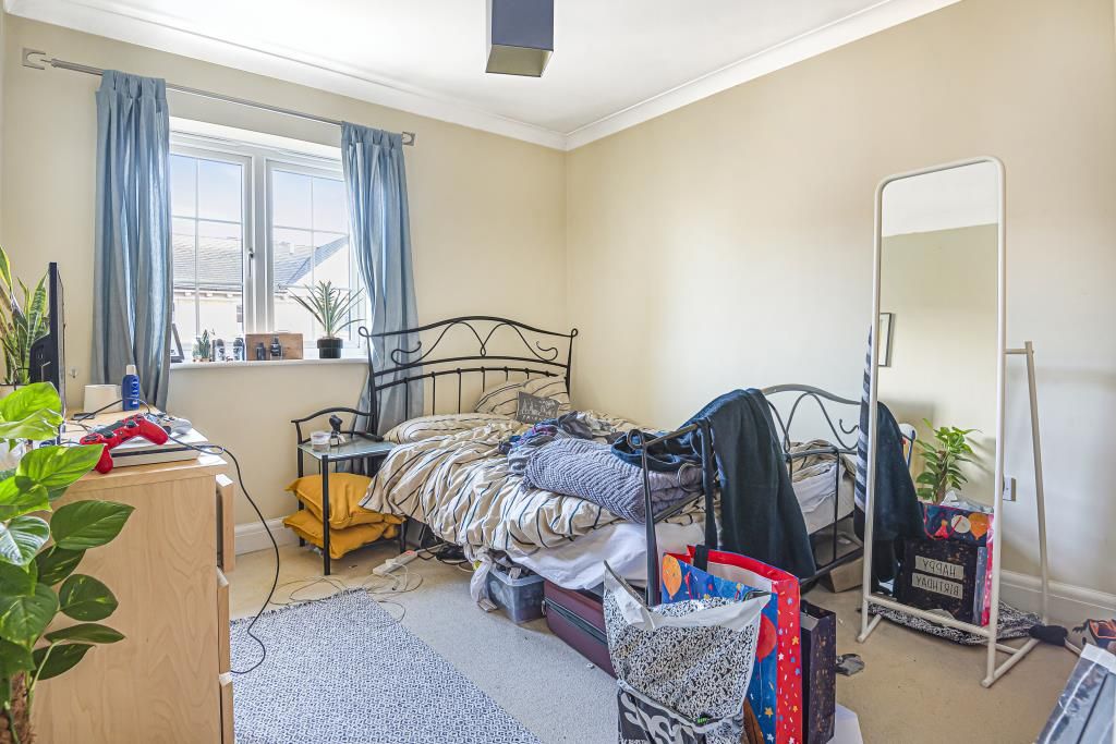 Property photo 3 of 10 Bedroom