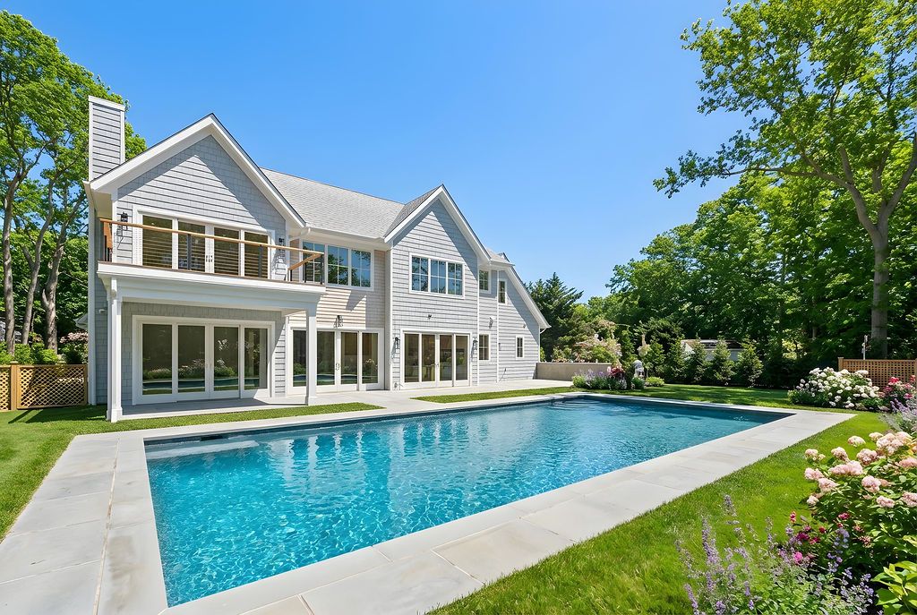 Property photo 1 of 42