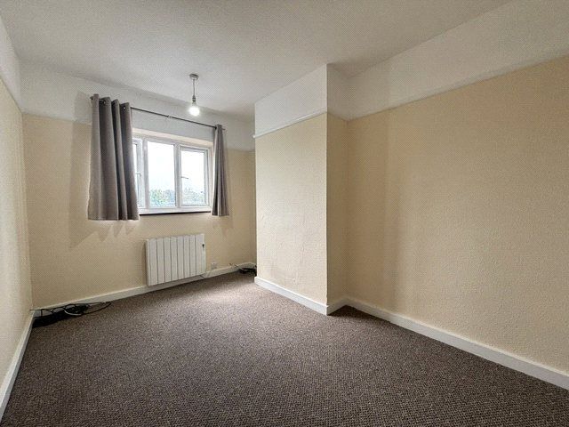 Property photo 3 of 6 Picture No. 05