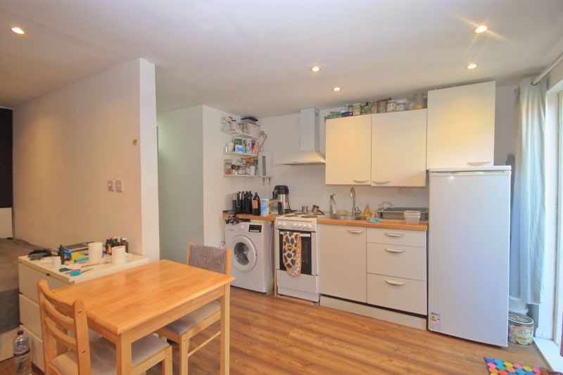 Property photo 3 of 16 Photo 2