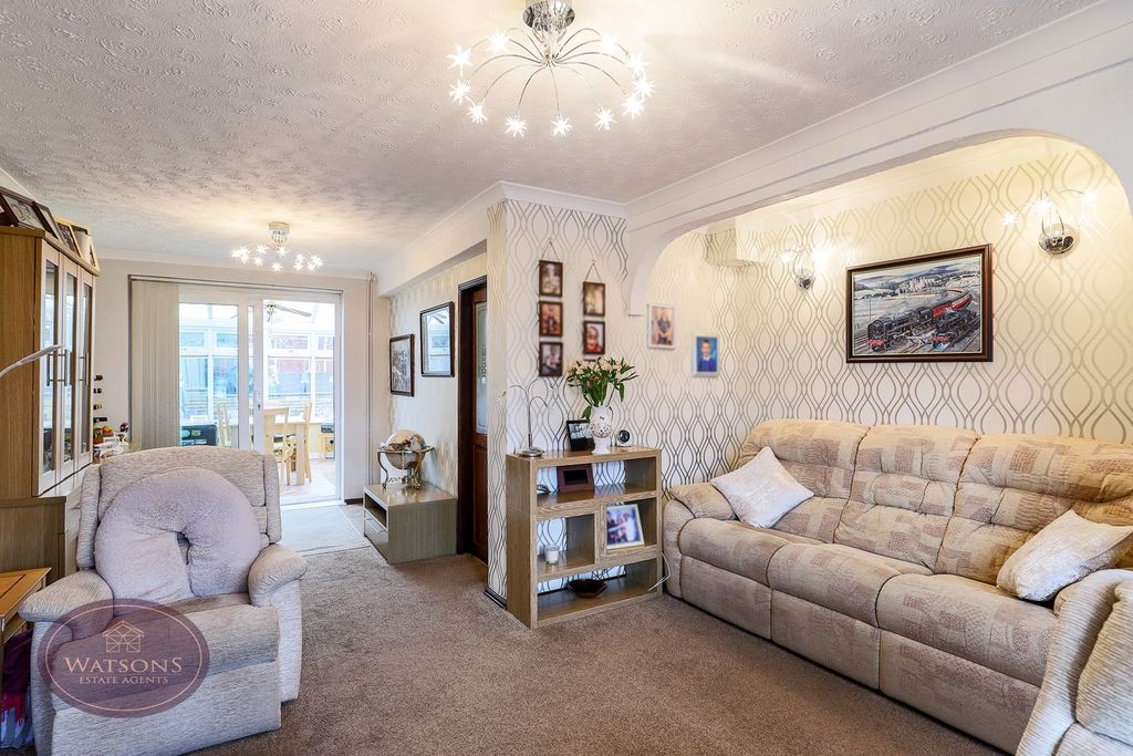 Property photo 3 of 24