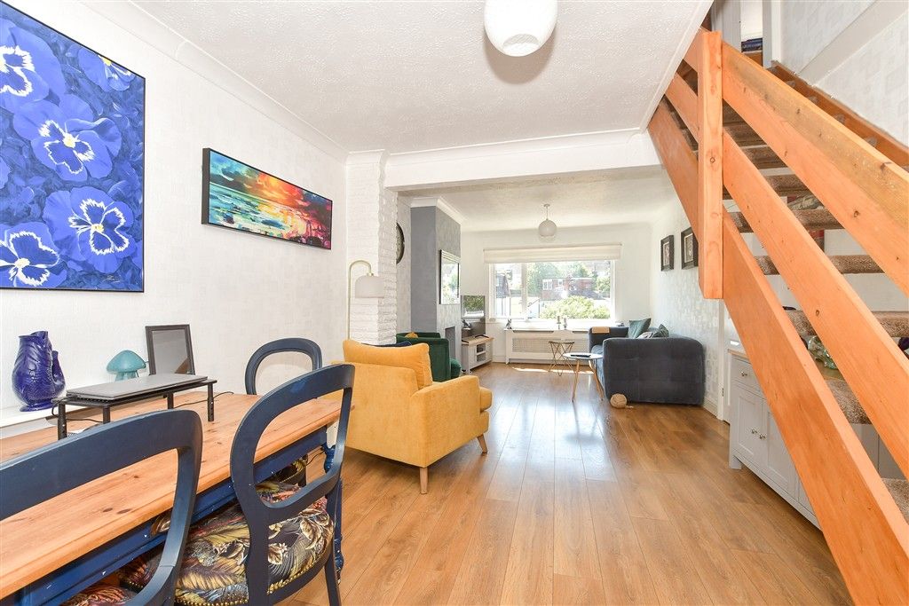 Property photo 2 of 10 Dining Area