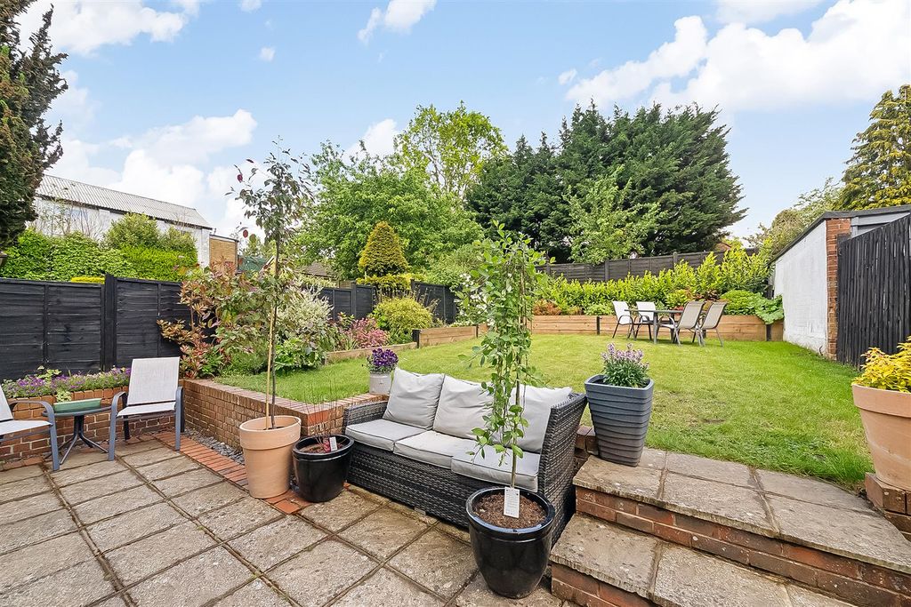 Property photo 2 of 20 Rear Garden