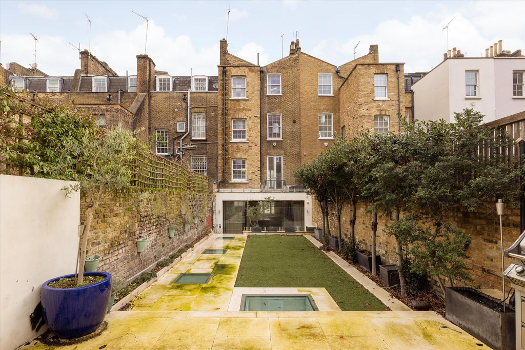 Property photo 3 of 14 Image