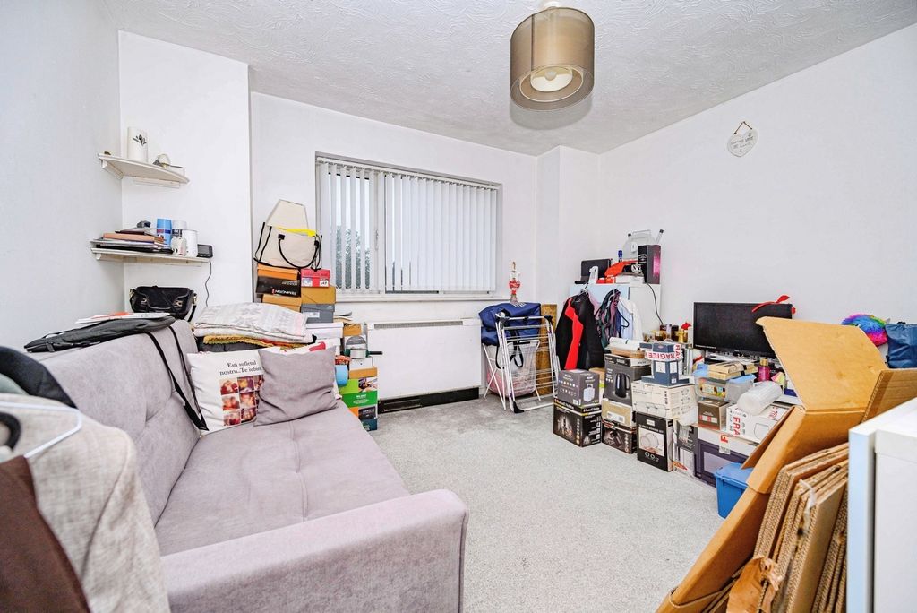 Property photo 2 of 5 Pbox-Img.Jpg