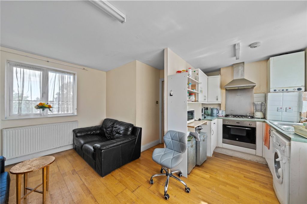 Property photo 2 of 9 Picture No. 06