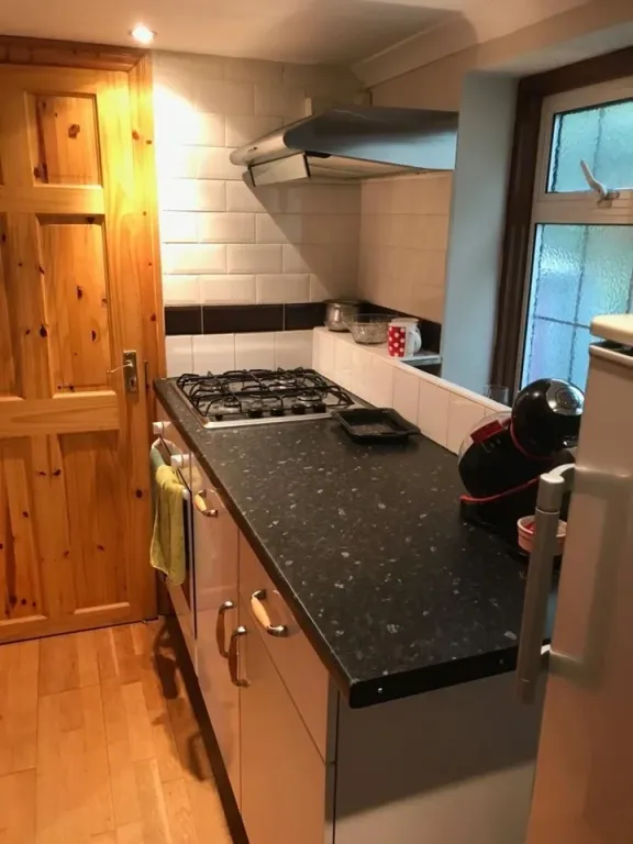 Property photo 1 of 6