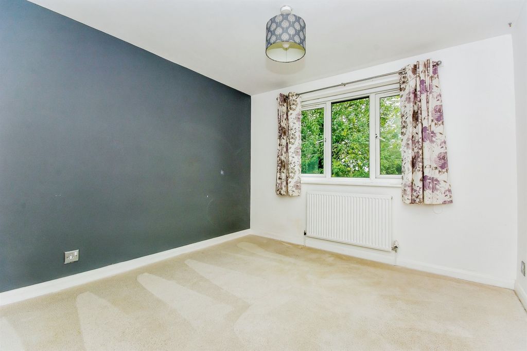 Property photo 3 of 15 Bedroom Two