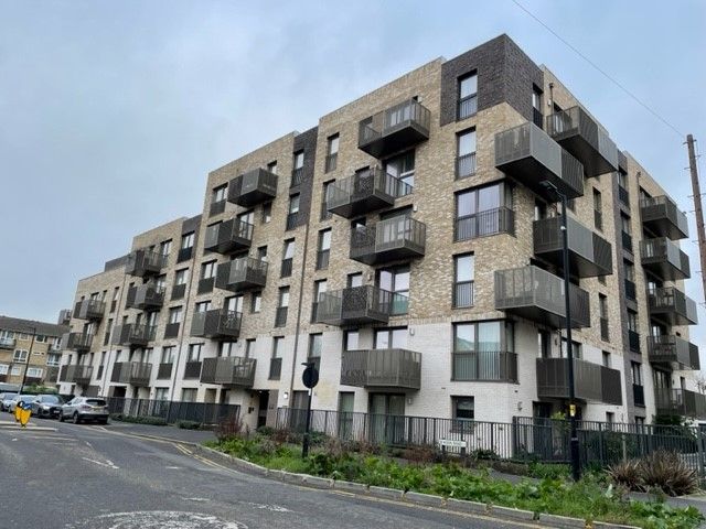 Property photo 1 of 14