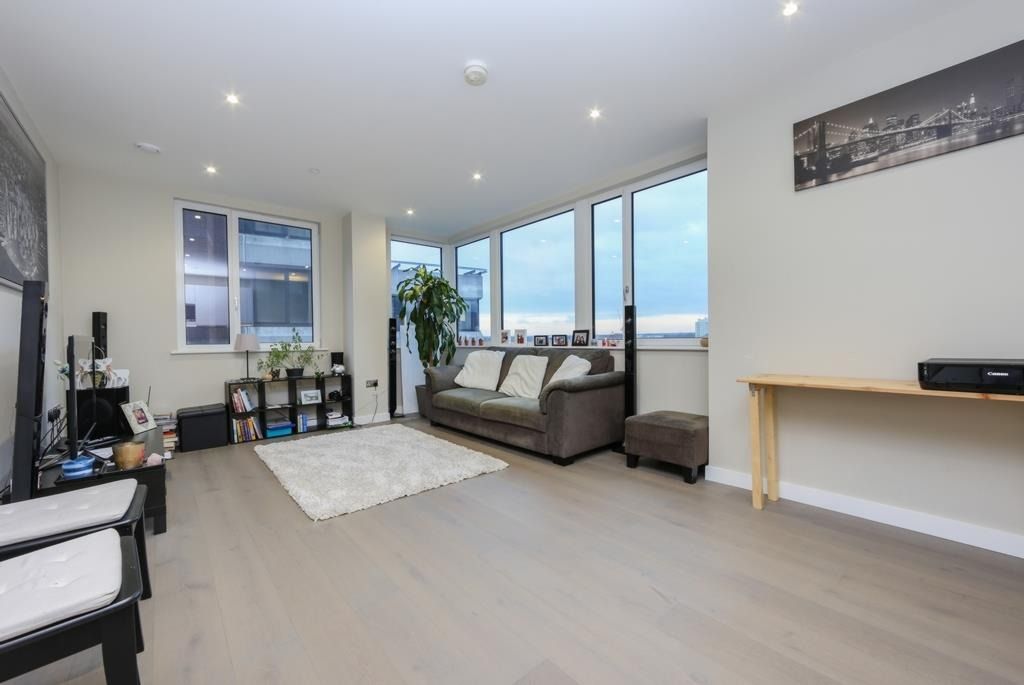 Property photo 3 of 8 2713163