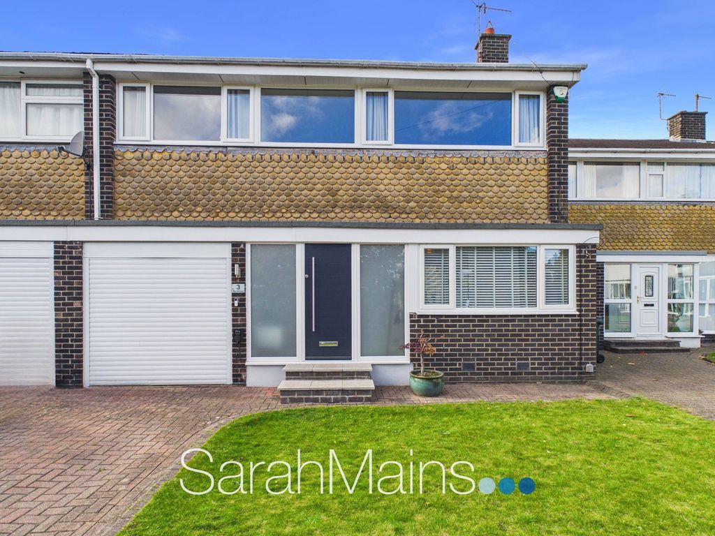 Property photo 1 of 16 External