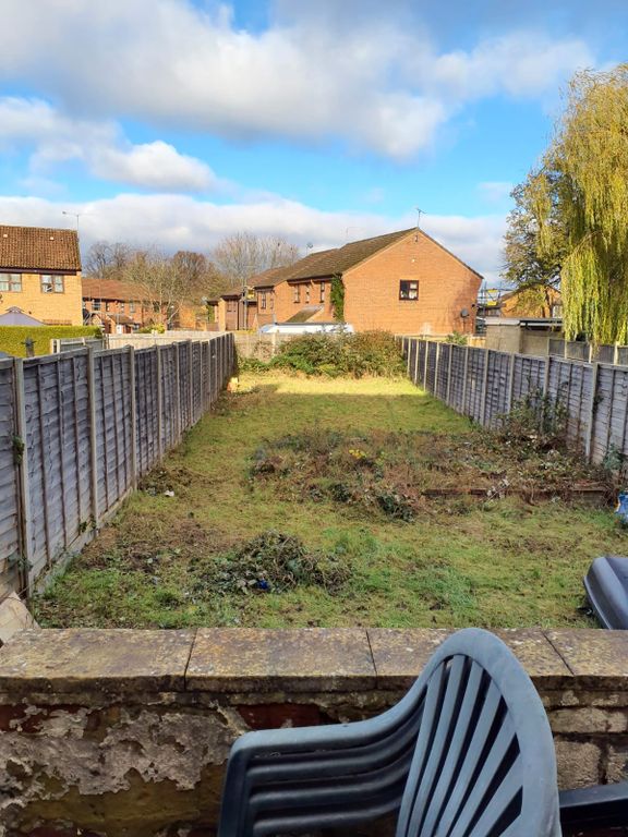 Property photo 1 of 4