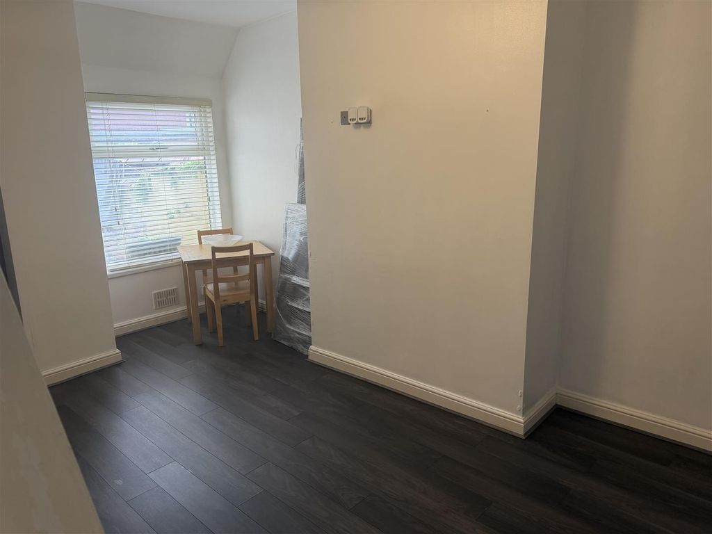 Property photo 2 of 8 Img_7182.Jpeg