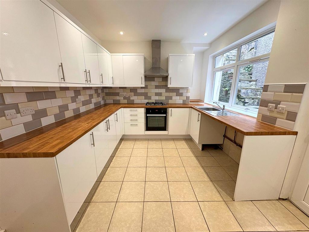 Property photo 1 of 24 Kitchen A (Edit).Jpg