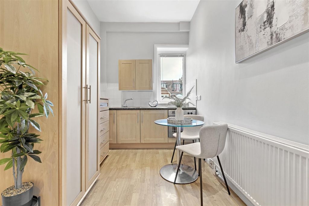 Property photo 2 of 8 Dsc_6332.Jpg