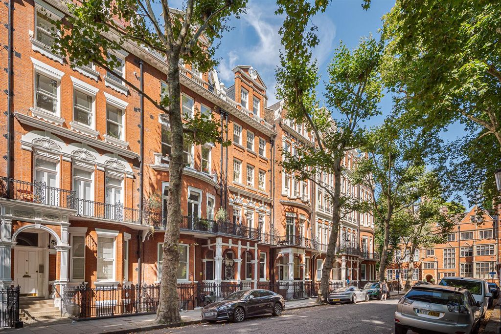 Property photo 1 of 11 Bramham Gardens 2_43-1-2. Low Res.Jpg