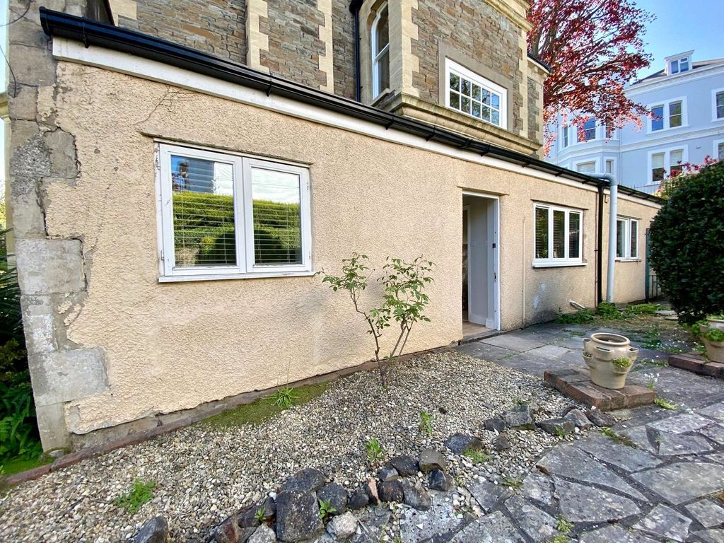 Property photo 1 of 14 Picture No. 08