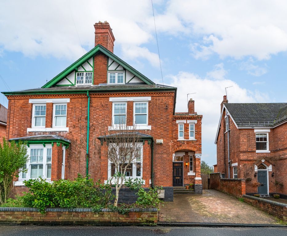 Property photo 1 of 19