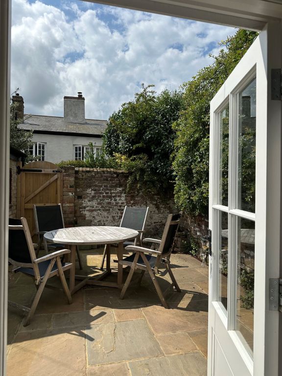 Property photo 3 of 23 Picture No. 35