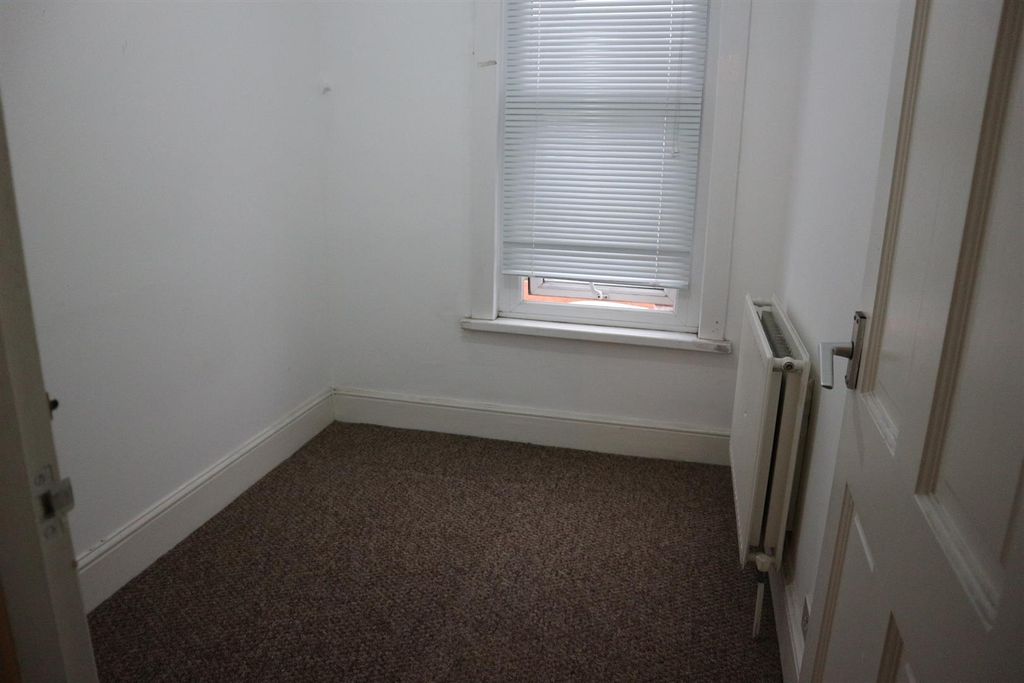 Property photo 1 of 10 Img_0682.Jpg