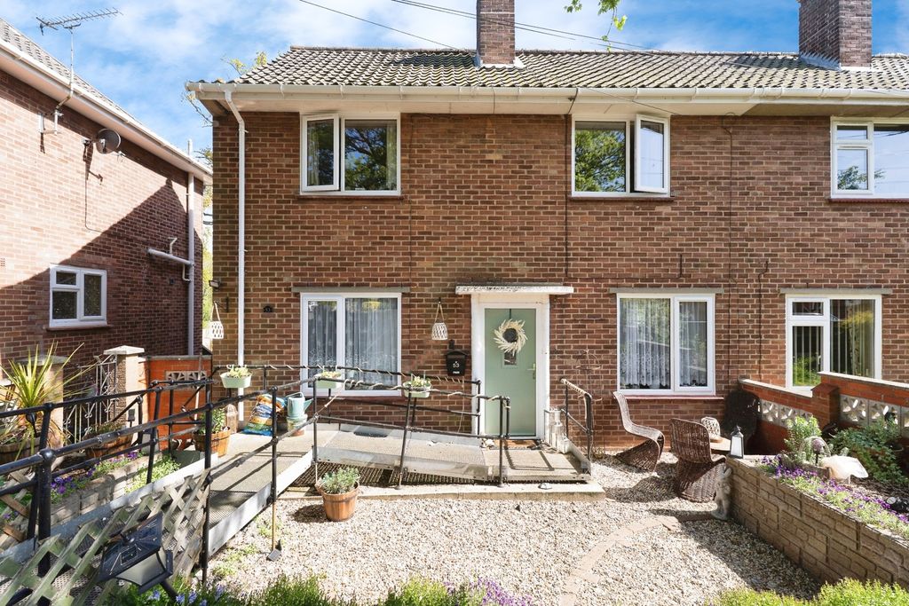 Property photo 1 of 17 Photo