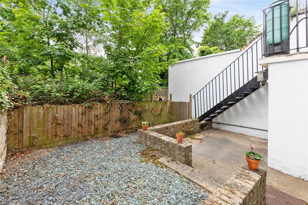 Property photo 3 of 10 Picture No. 09