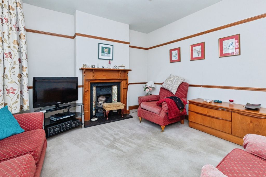 Property photo 2 of 19 Pbox-Img.Jpg