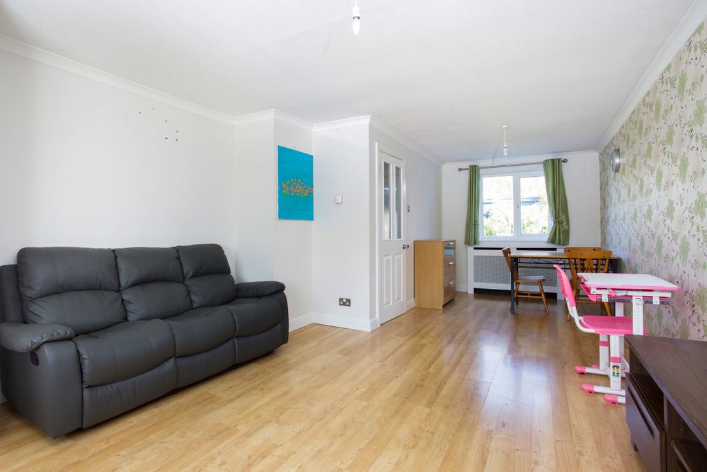 Property photo 2 of 10 Recep B