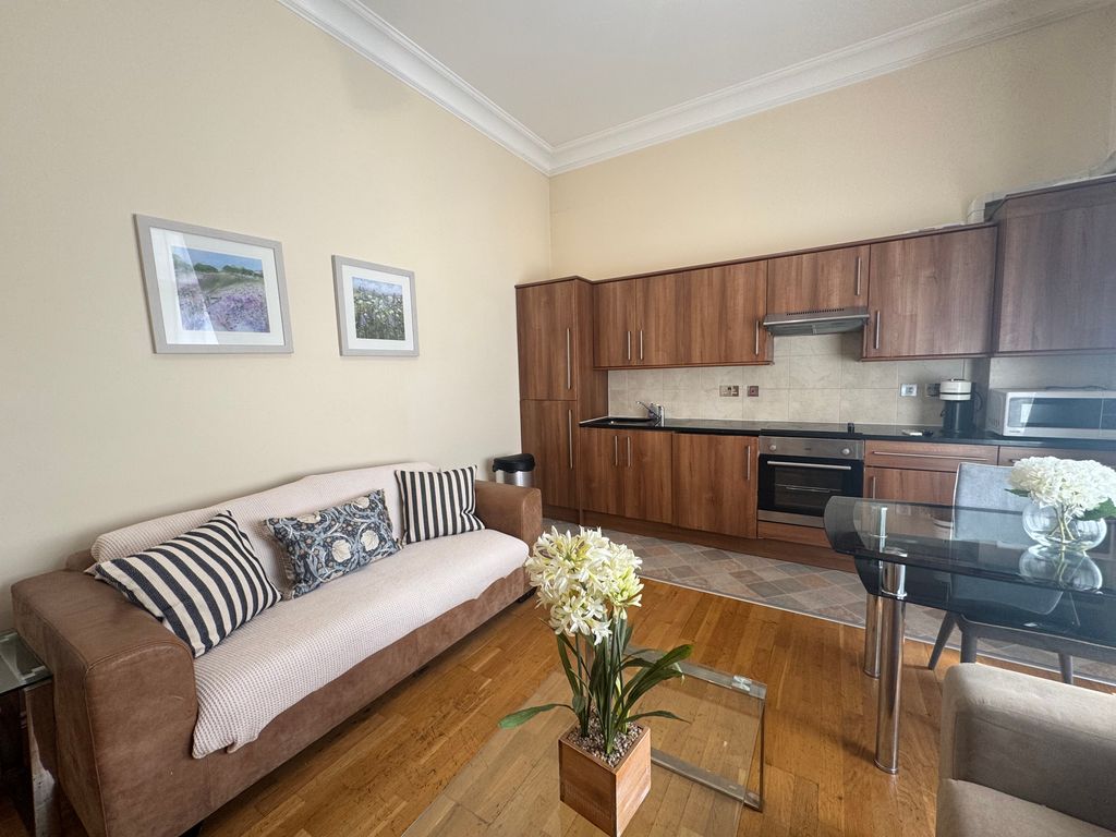 Property photo 2 of 14 Open Plan Kitching