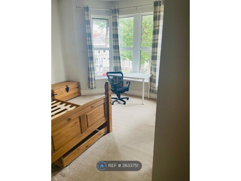 Property photo 2 of 9