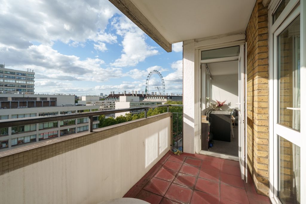 Property photo 2 of 8 Stangate 34 (11 O...