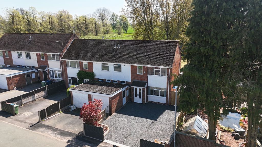 Property photo 1 of 28