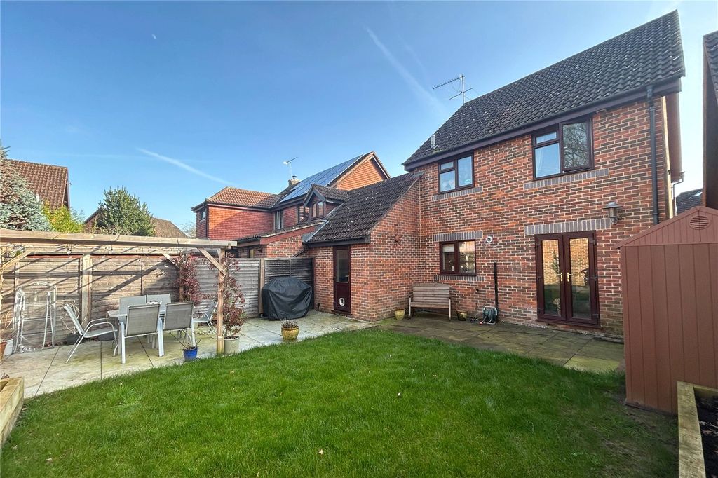 Property photo 3 of 16 Picture 3