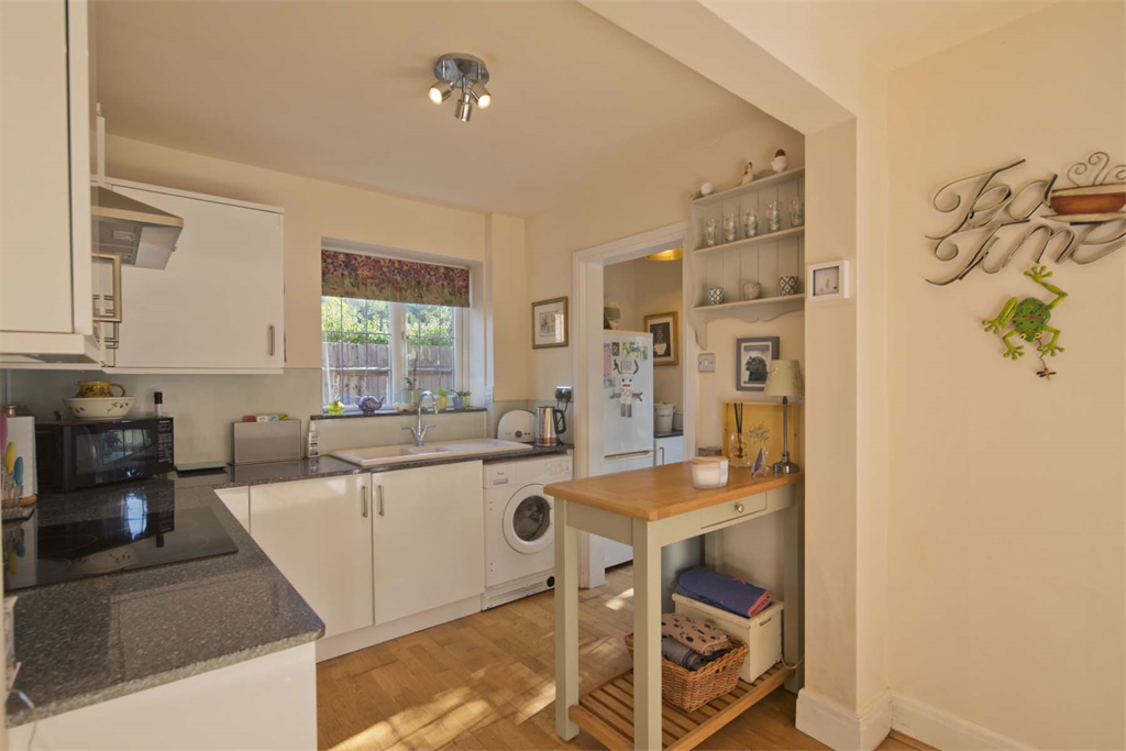 Property photo 3 of 18