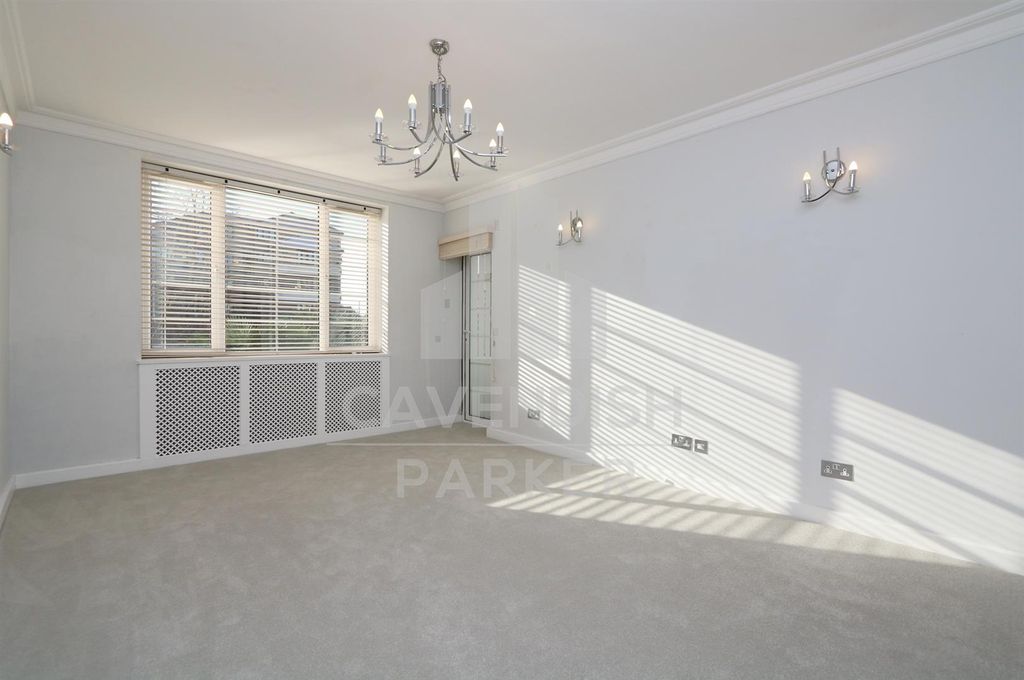 Property photo 3 of 11 3.Jpg