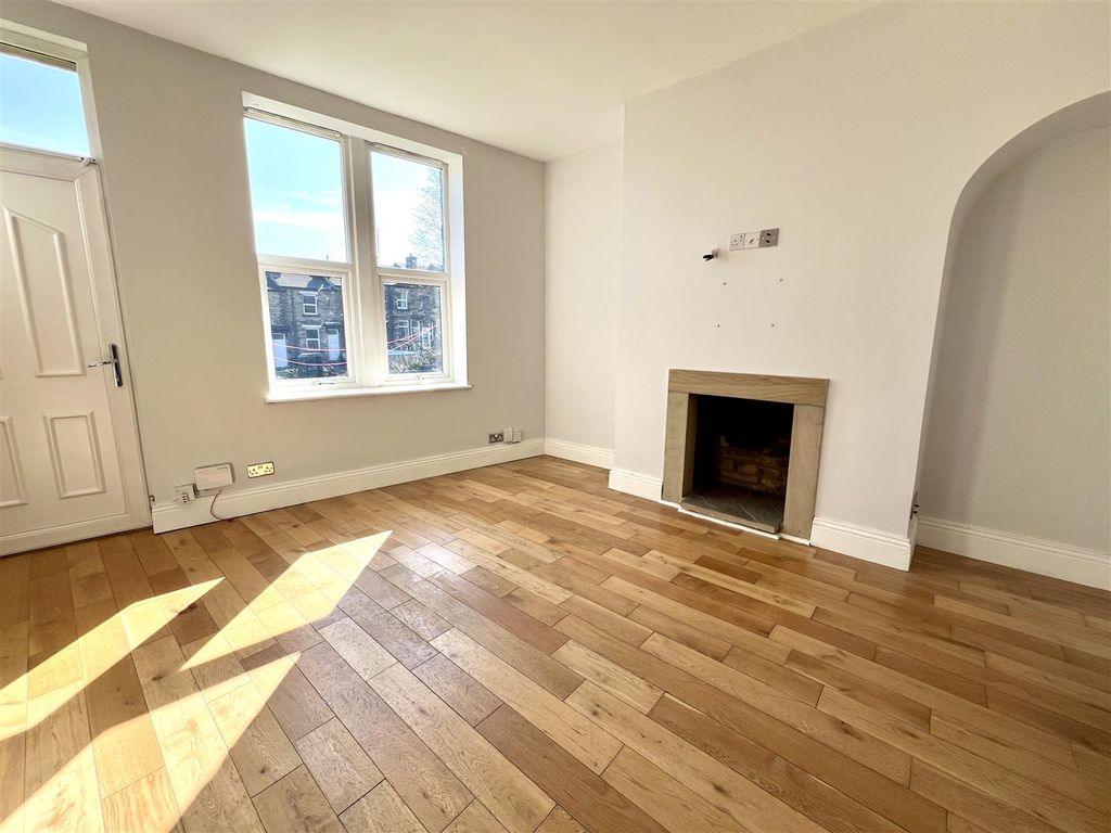 Property photo 3 of 9 Image00003.Jpeg