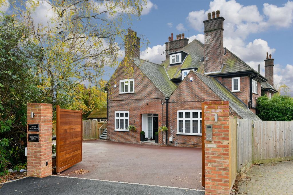 Property photo 1 of 42 Upper Hoyland Main Photo.Jpg