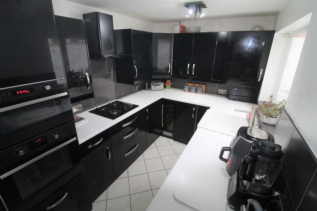 Property photo 1 of 22 Img_6100.Jpg