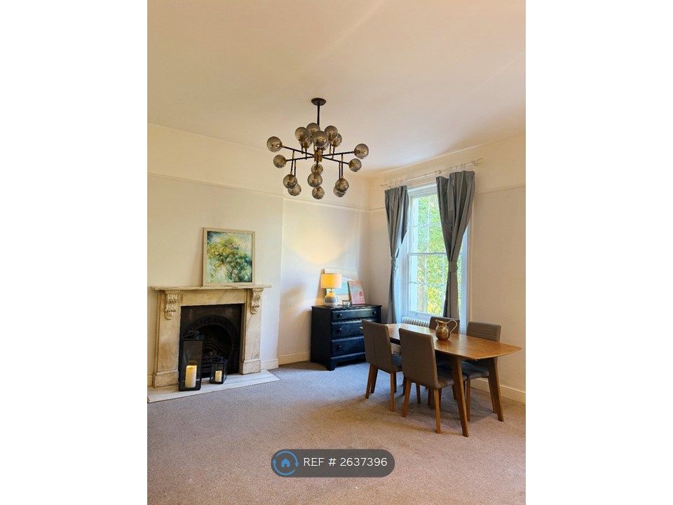 Property photo 2 of 24