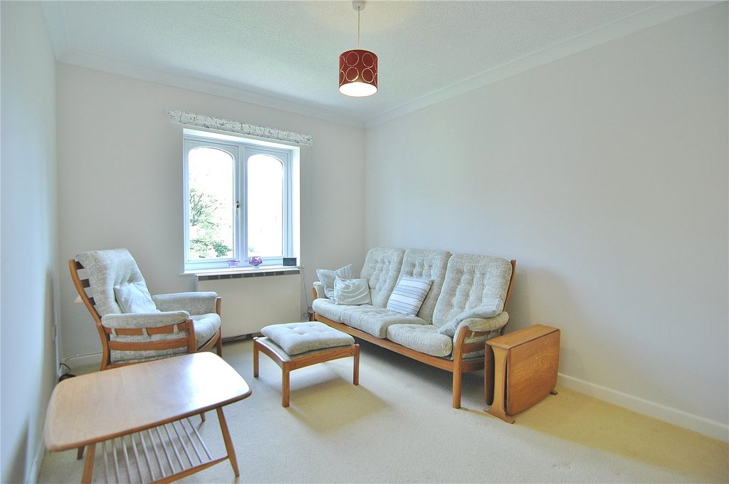 Property photo 2 of 9 Picture No. 08