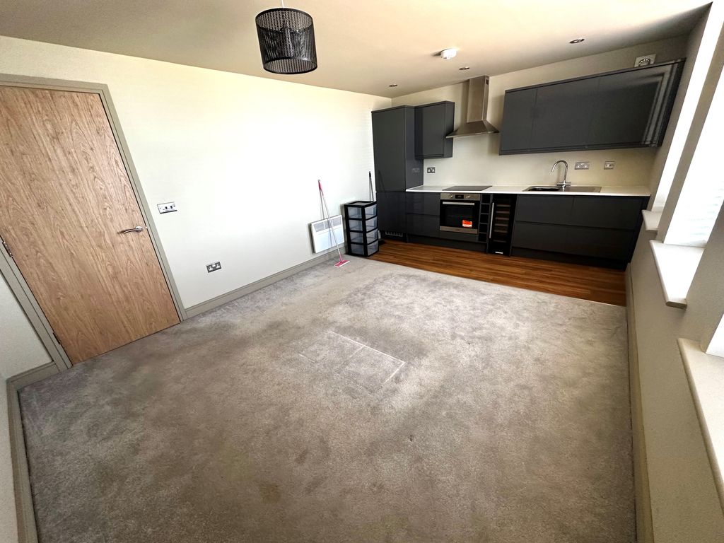 Property photo 3 of 10 Image